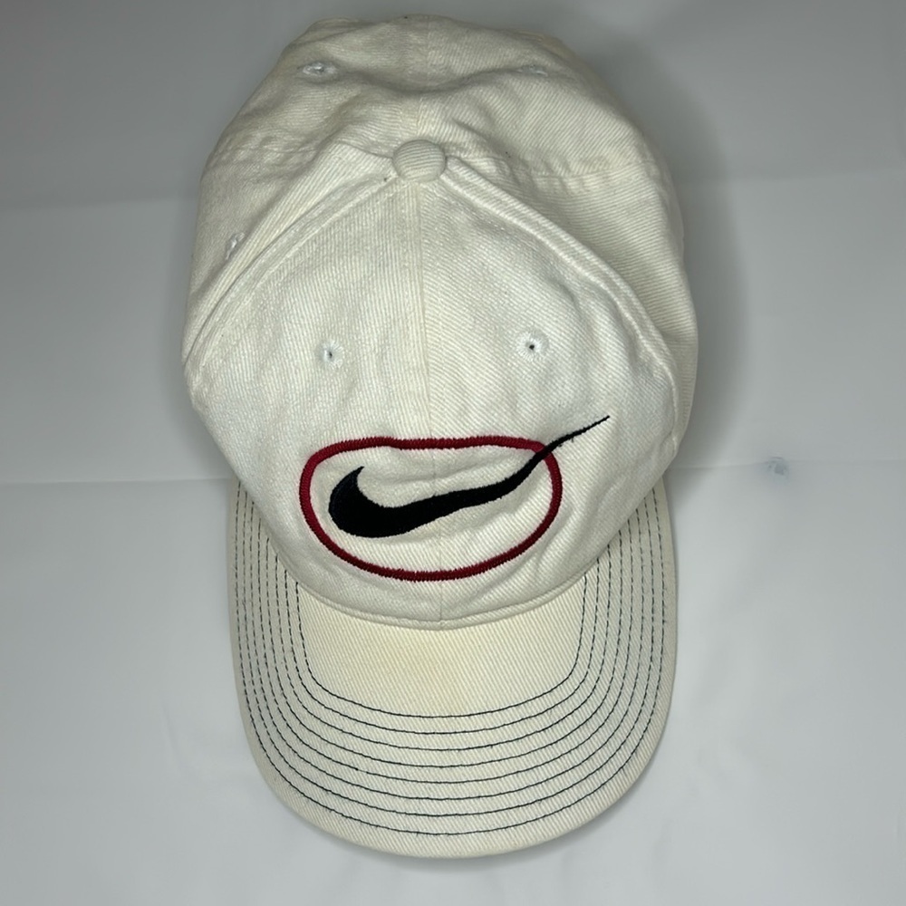 Nike hat vintage 1990’s distressed centre swoosh snap back hat VTG 90’s preowned